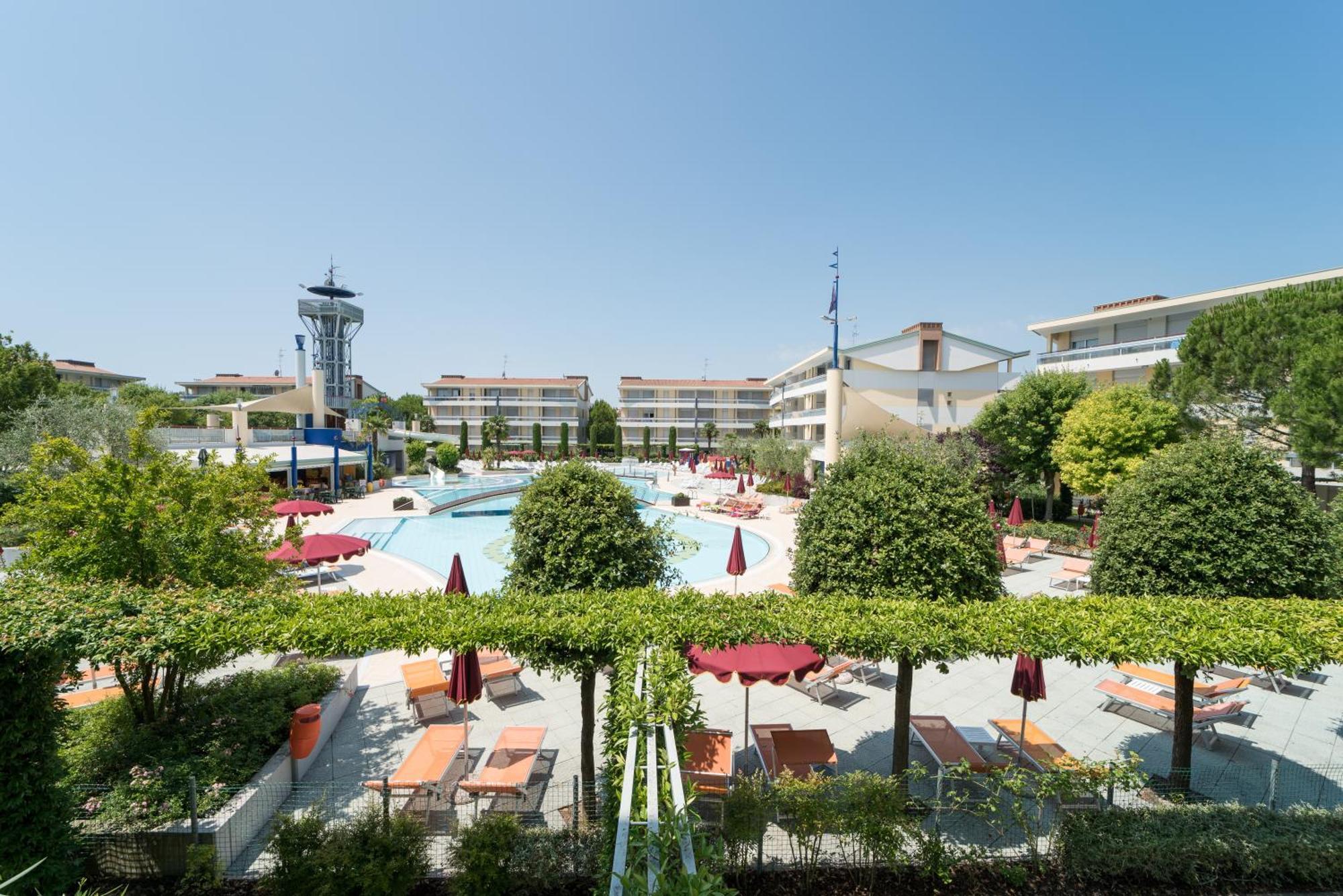 Villaggio Planetarium Resort Bibione Eksteriør billede