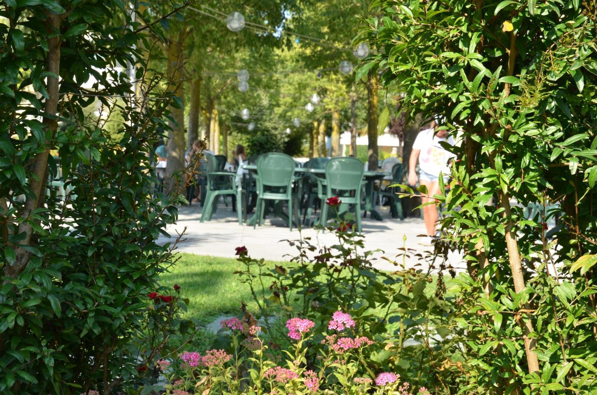 Villaggio Planetarium Resort Bibione Eksteriør billede