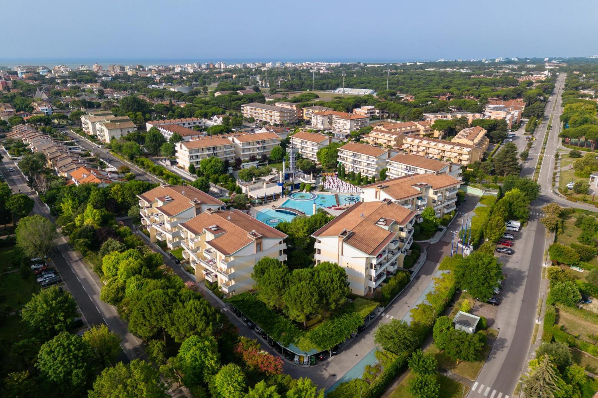 Villaggio Planetarium Resort Bibione Eksteriør billede